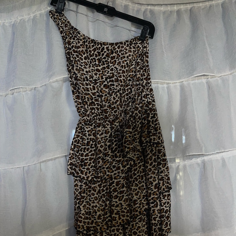 One shoulder ruffled a cheetah dress